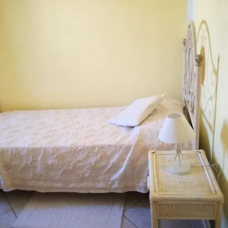 شقة Casa Ilenia سان تيودورو